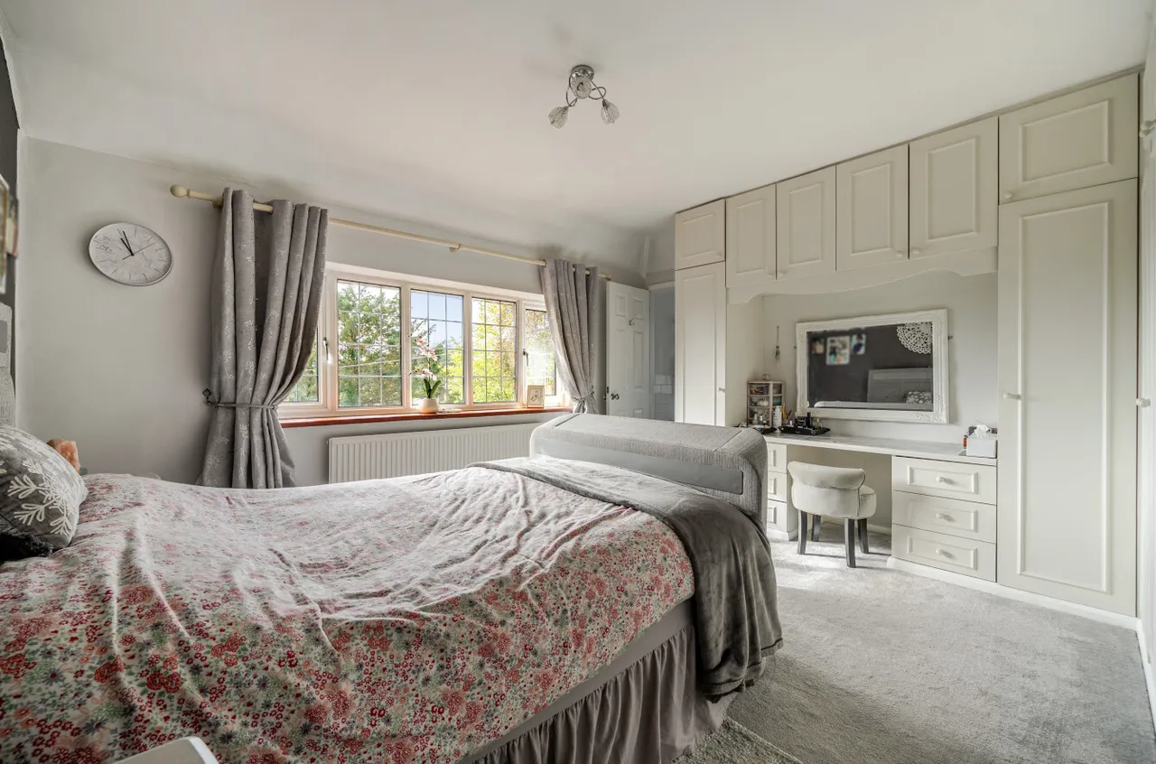 Manor Road, Aldershot, GU11, photo 17