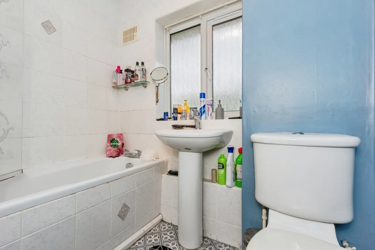 Magnolia Close, Sale, Greater Manchester, M33, photo 4
