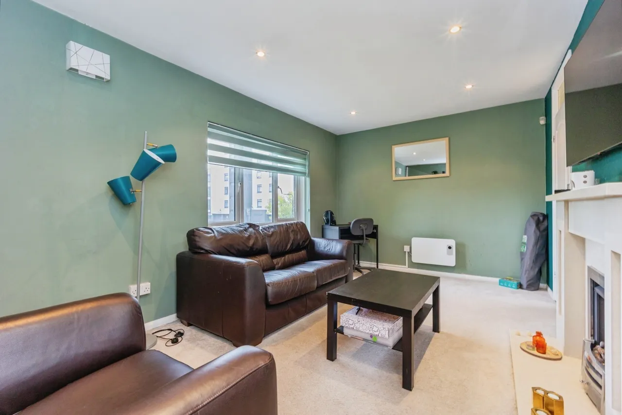 Magnolia Close, Sale, Greater Manchester, M33, photo 2