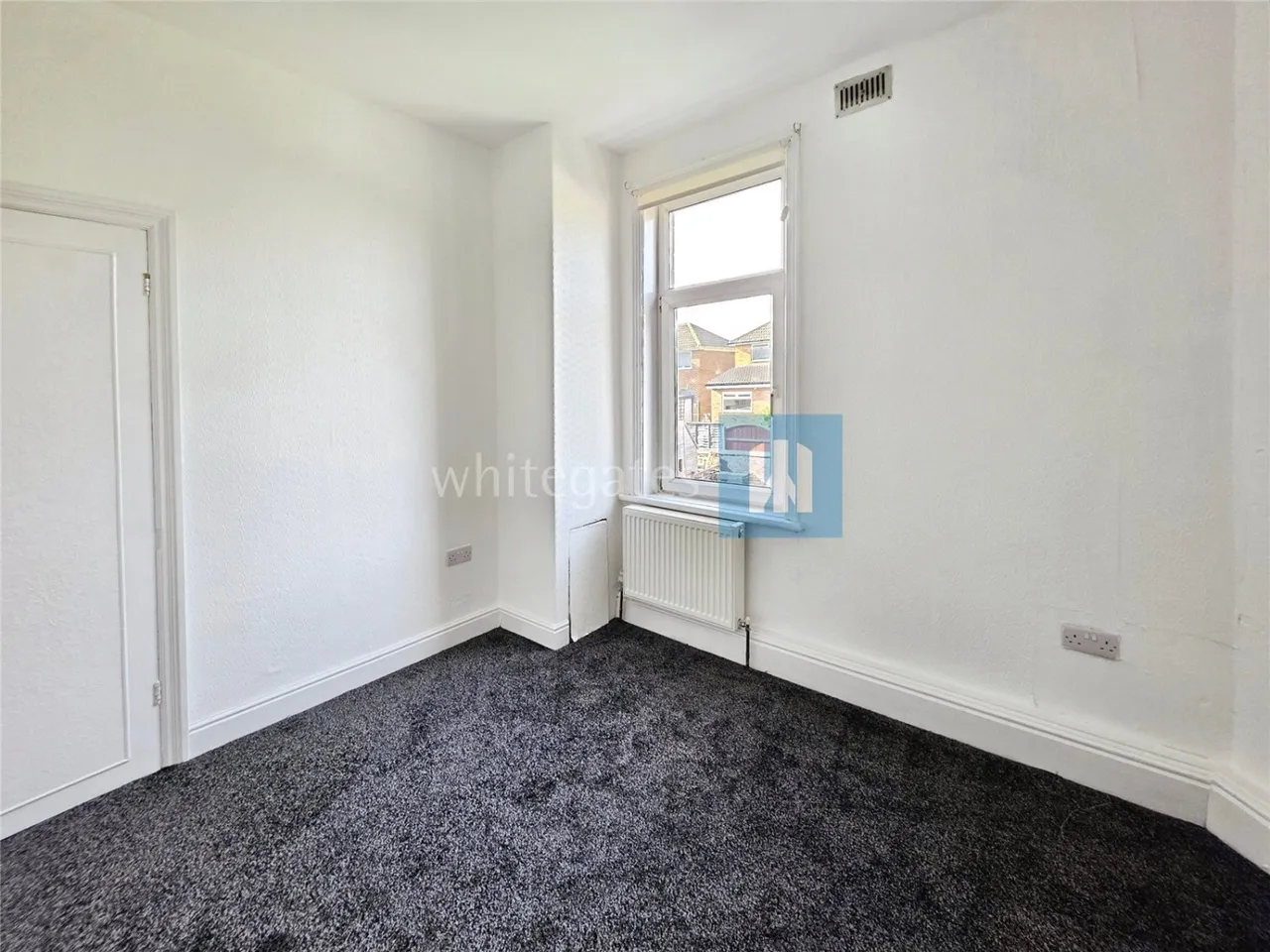 Leeds Road, Dewsbury, WF12, photo 15