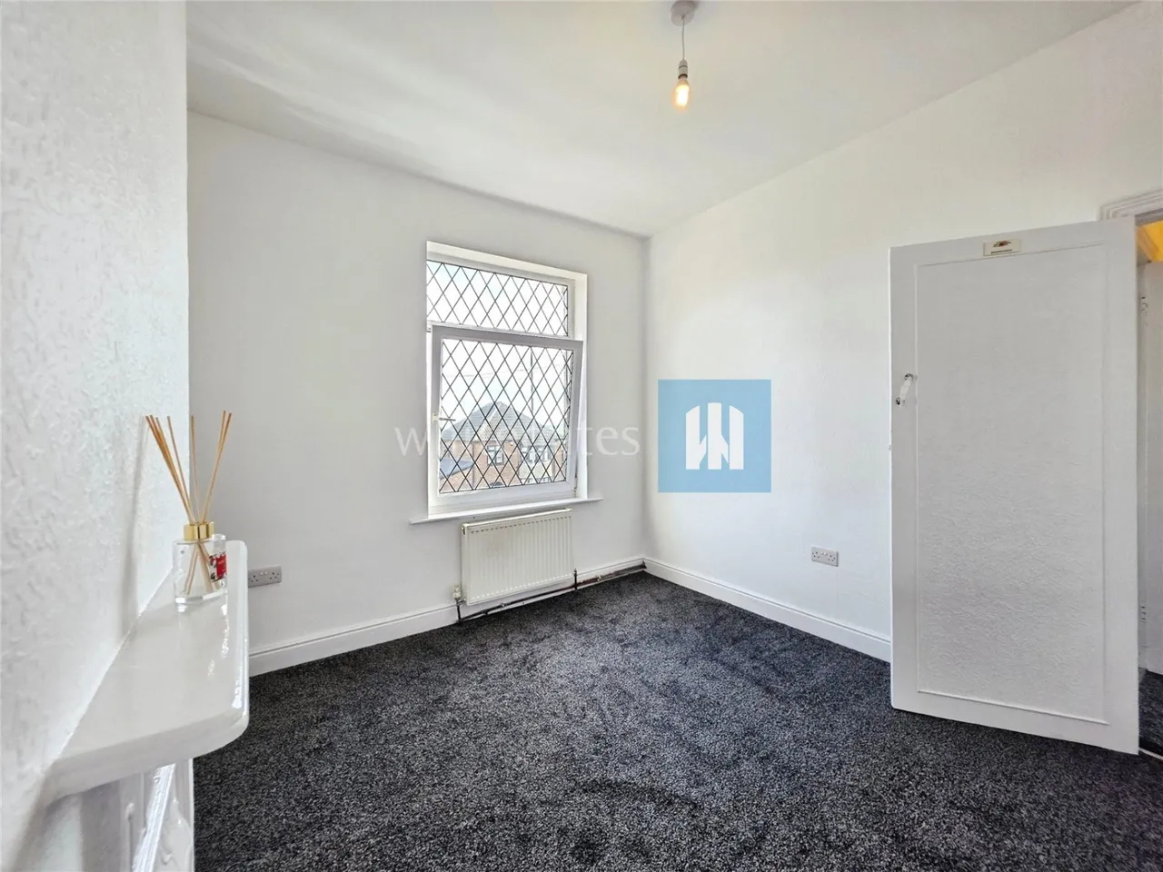 Leeds Road, Dewsbury, WF12, photo 12