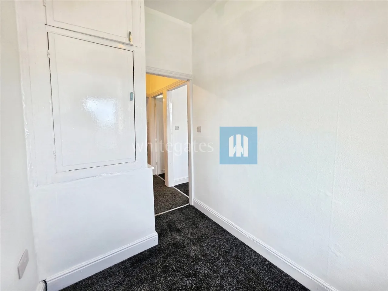 Leeds Road, Dewsbury, WF12, photo 18