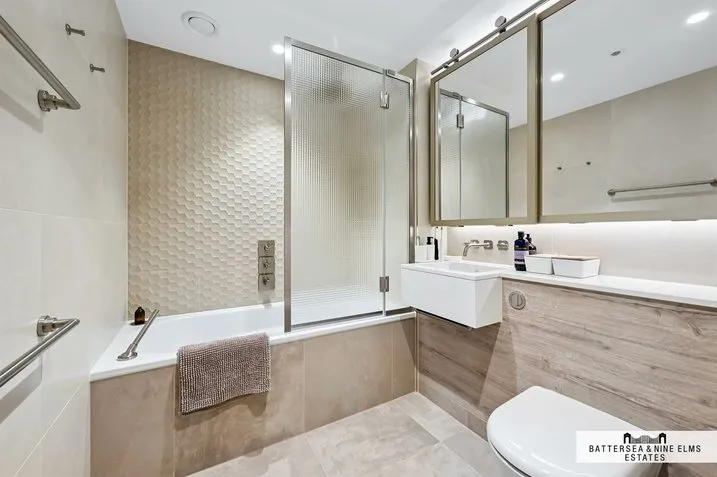Prince of Wales Drive, SW11, photo 14