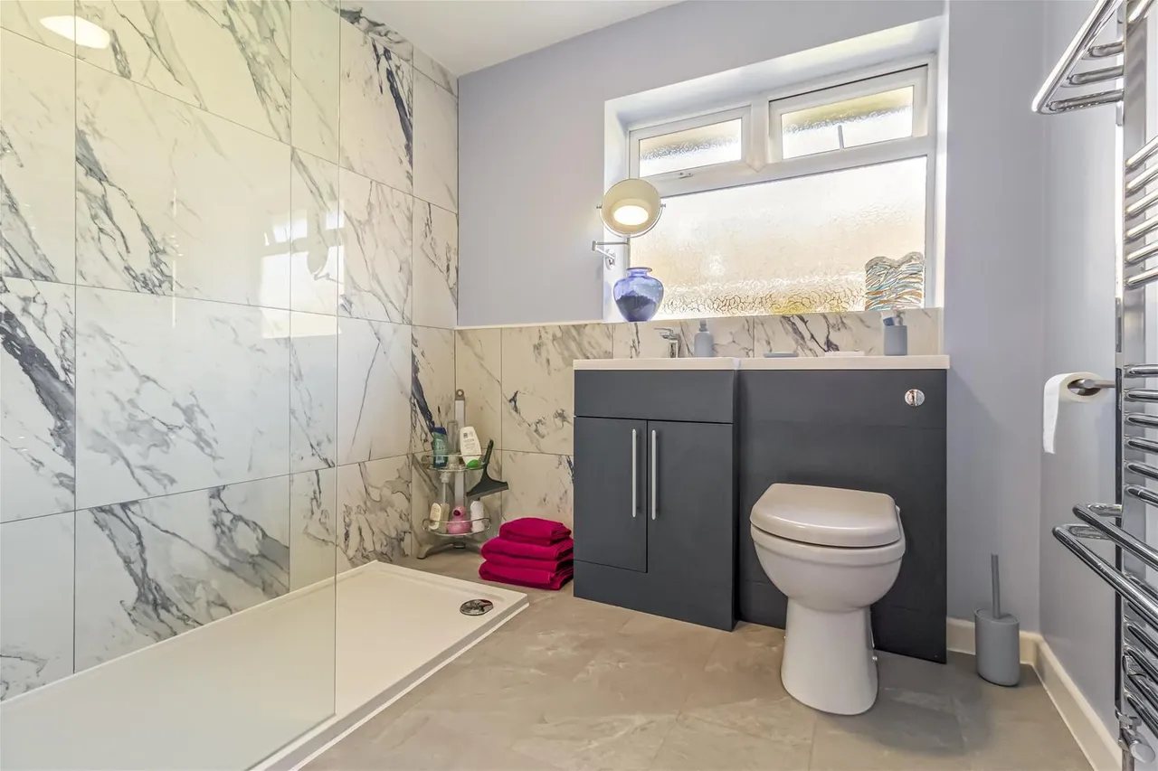 Fernhurst Drive, Goring-By-Sea, Worthing, photo 10
