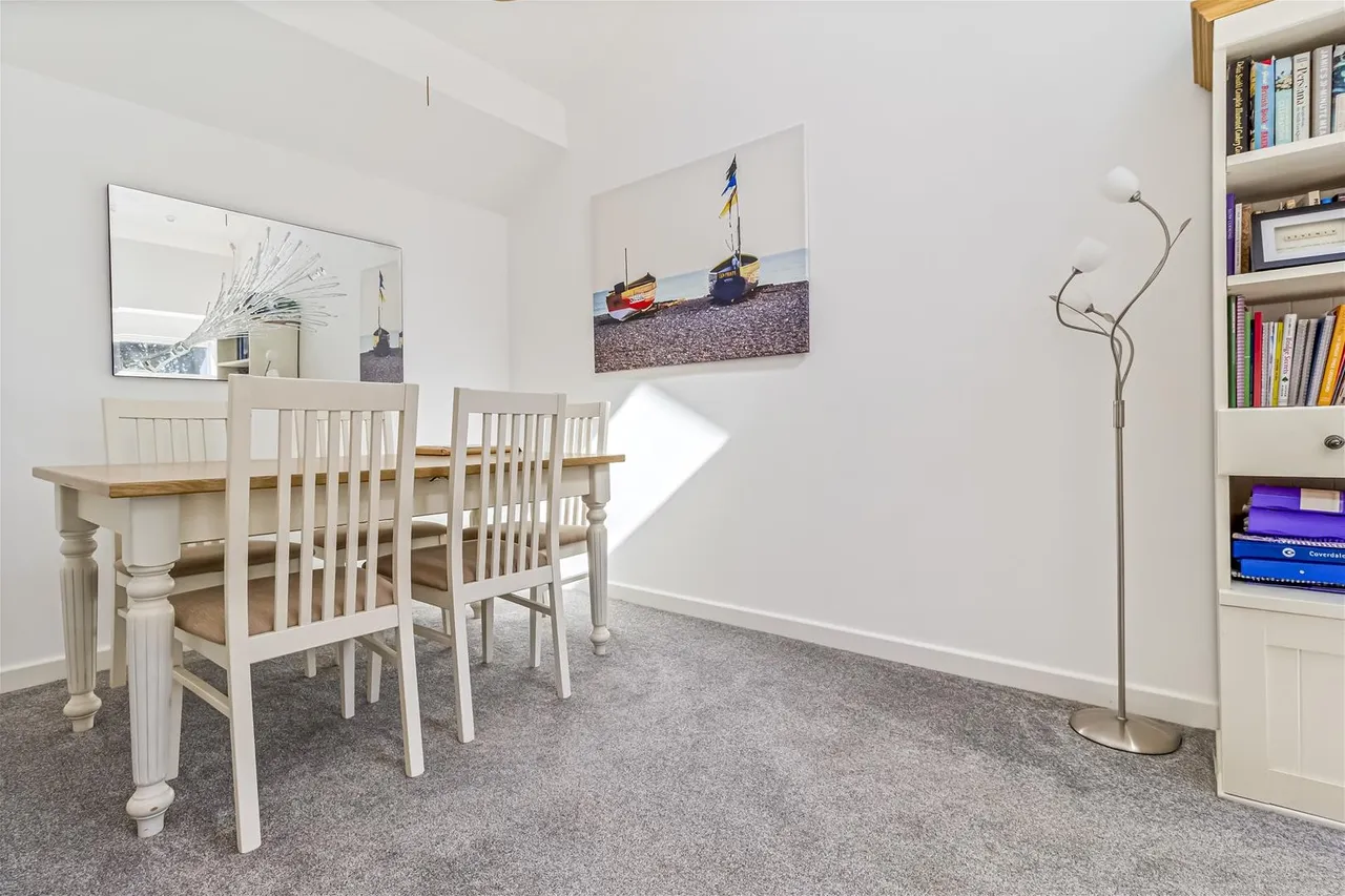 Fernhurst Drive, Goring-By-Sea, Worthing, photo 4
