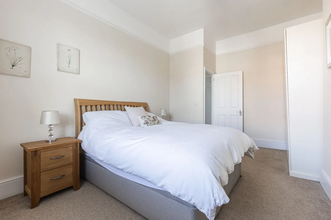 One Bedroom Modern Apartment in Hunst, photo 10