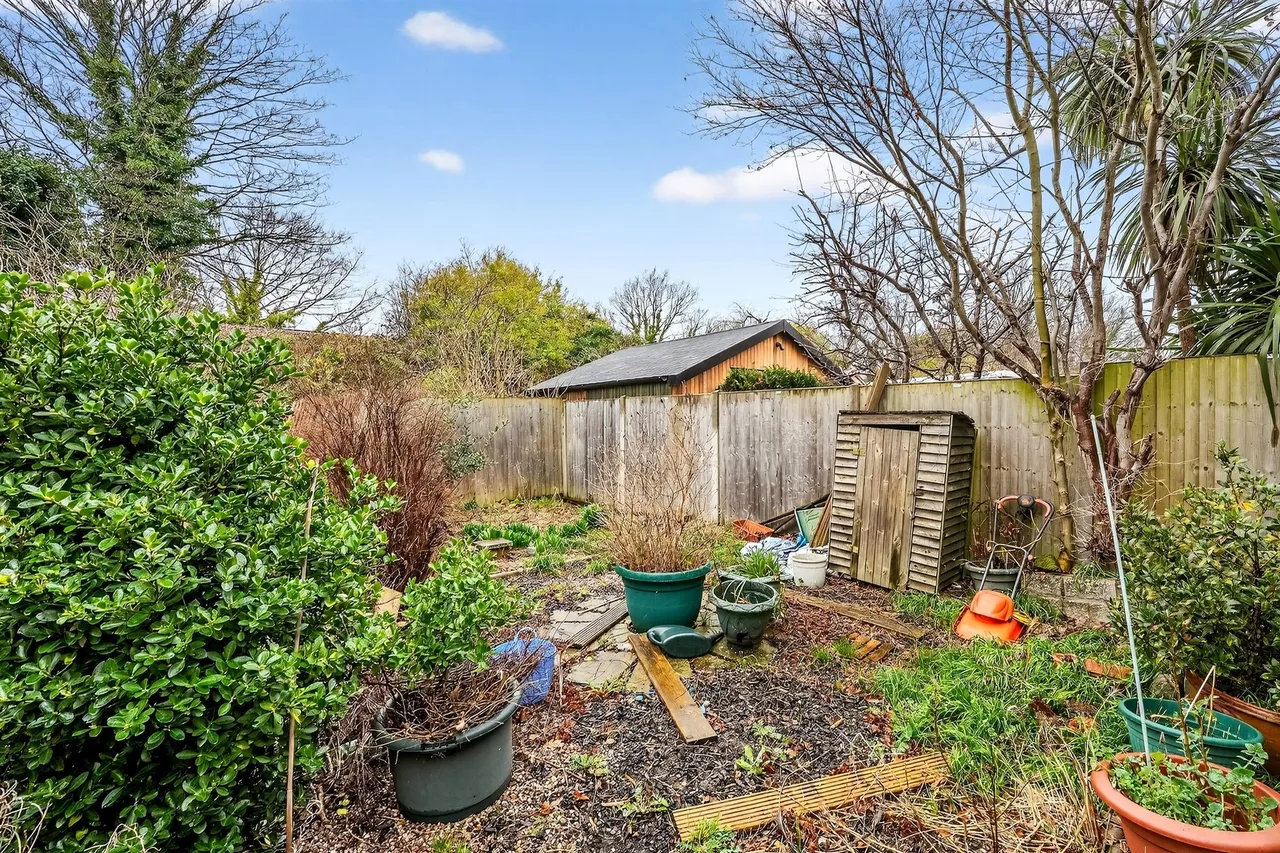 Glastonbury Road, Morden, SM4, photo 15