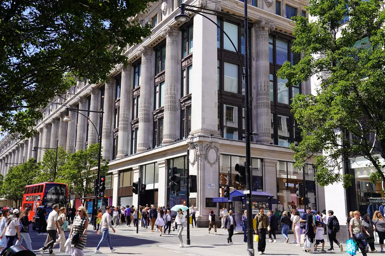 London, W1U 4HB, photo 15