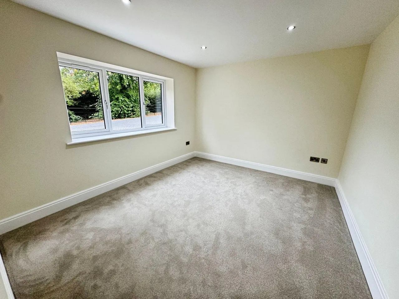 Donnerville Gardens, Admaston, TF5, photo 19