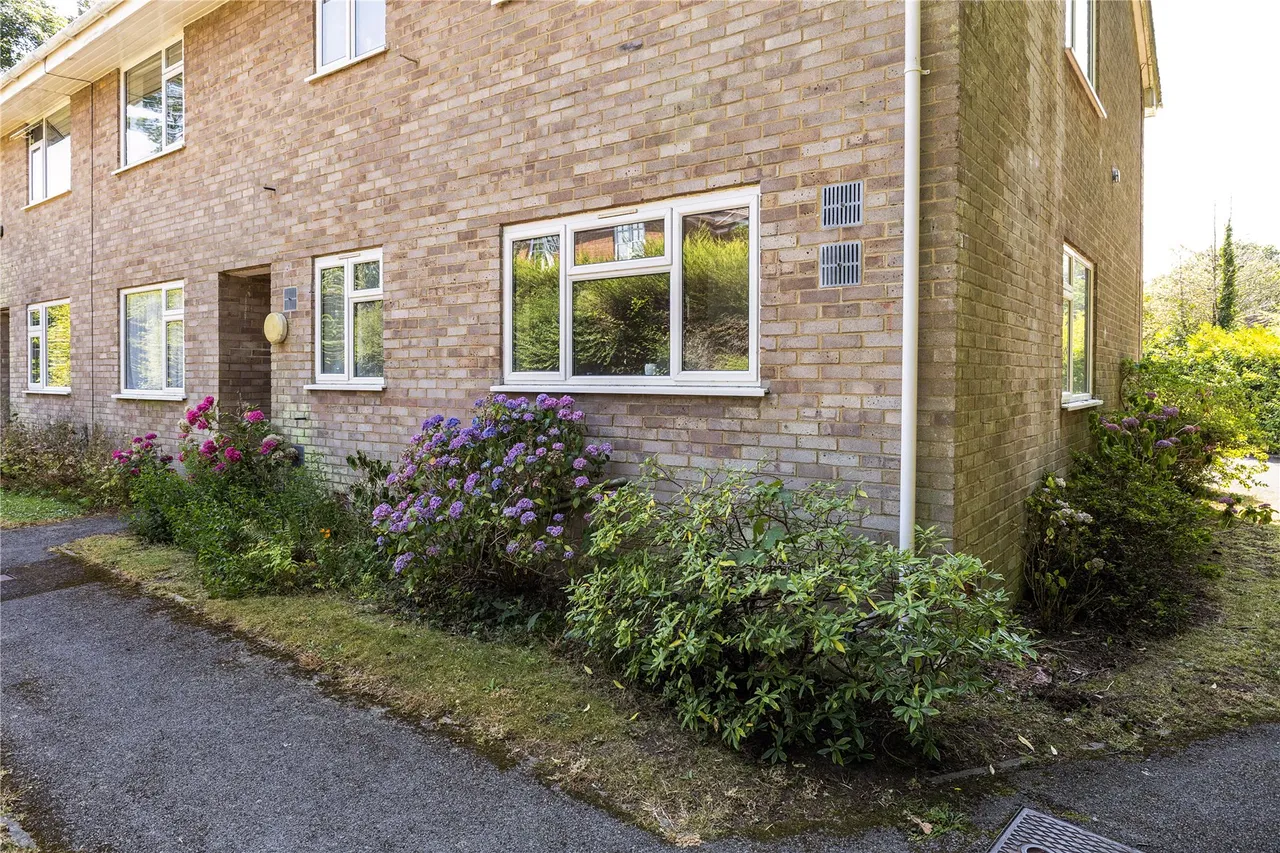 Heather Way, Hindhead, GU26, photo 10