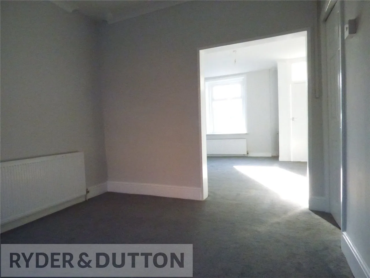 Huddersfield Road, Newhey, OL16, photo 7