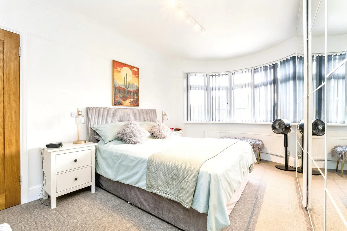 Hornchurch, RM11, photo 15