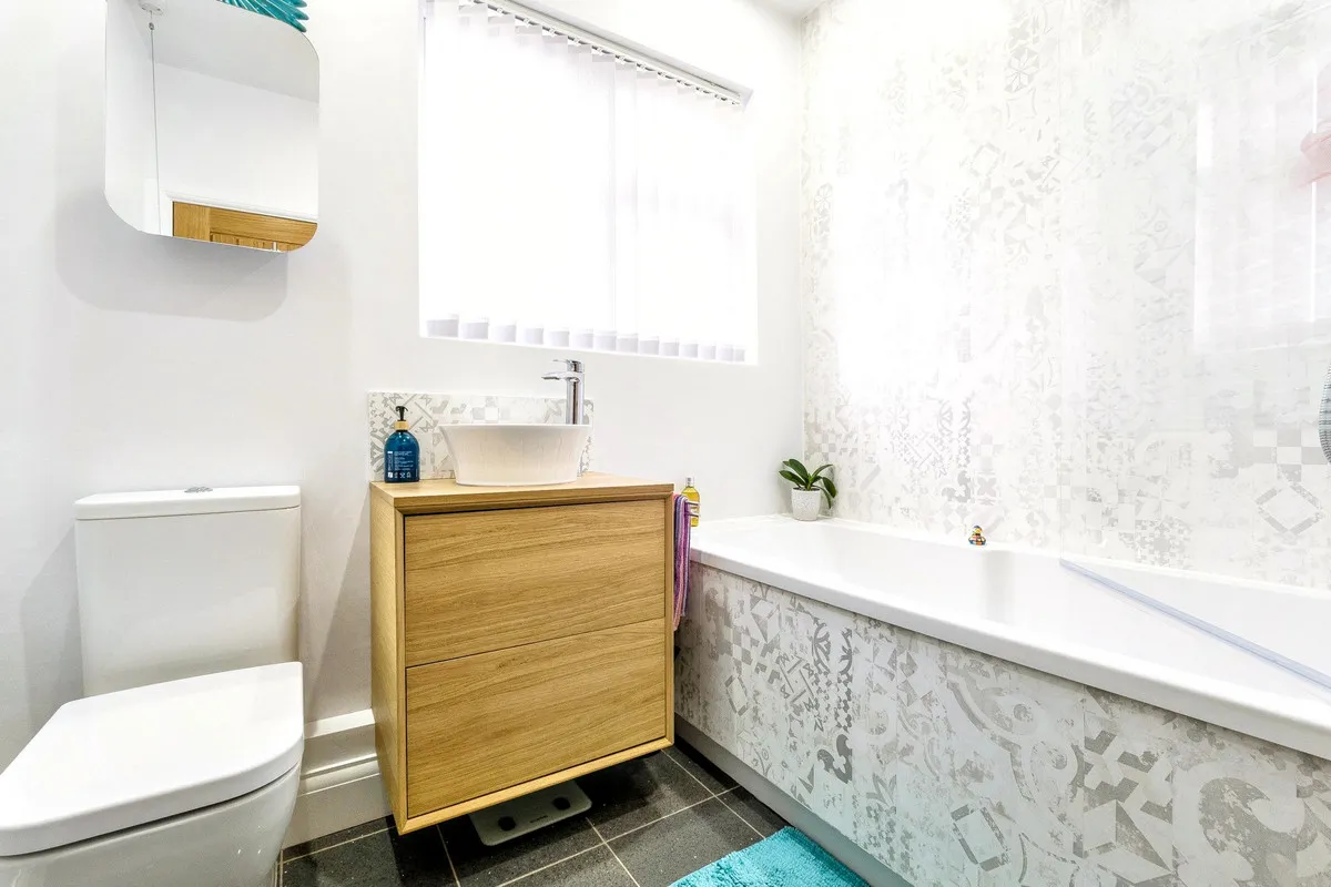 Hornchurch, RM11, photo 19