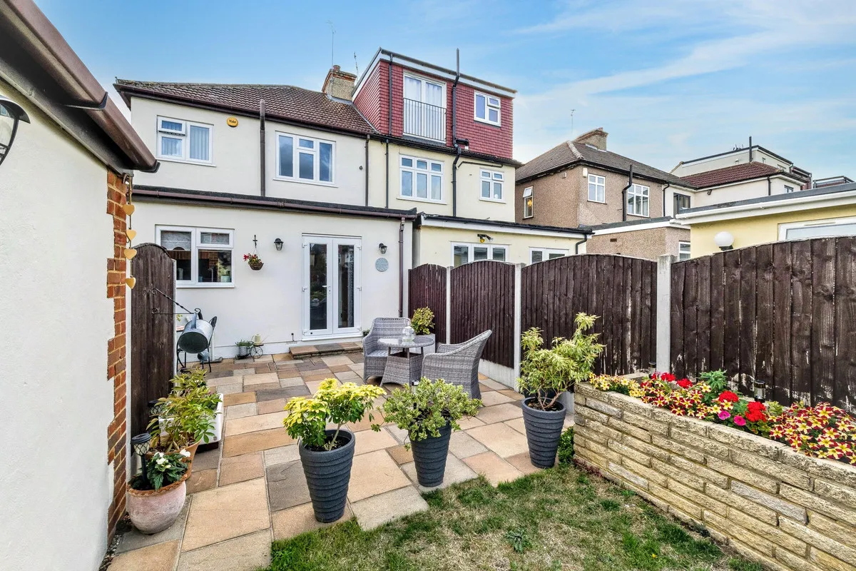 Hornchurch, RM11, photo 20