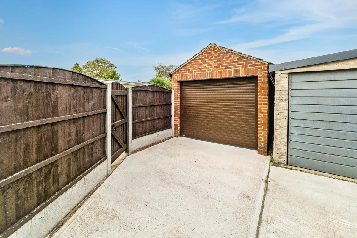 Hornchurch, RM11, photo 23