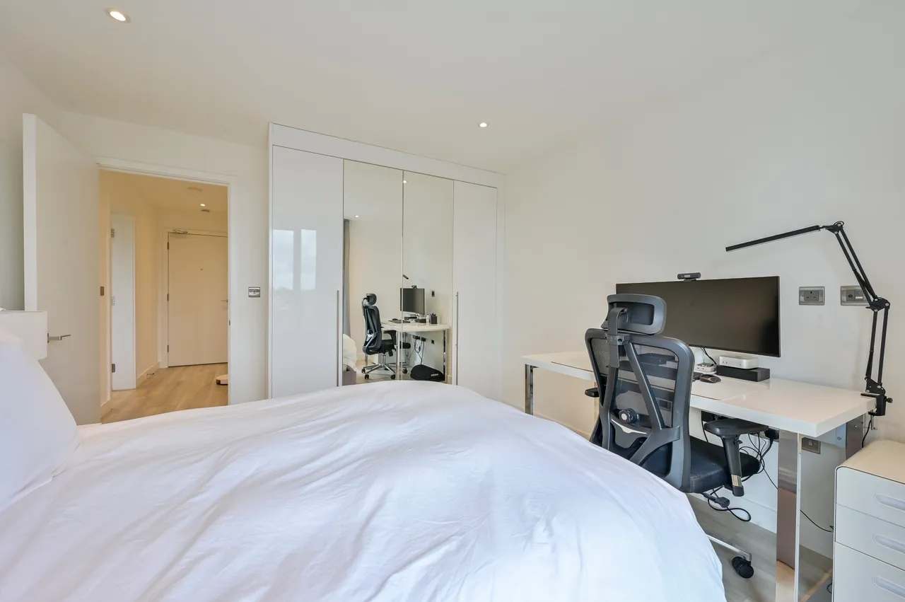 13, Stiles West Studios 48—50, LONDON, photo 9