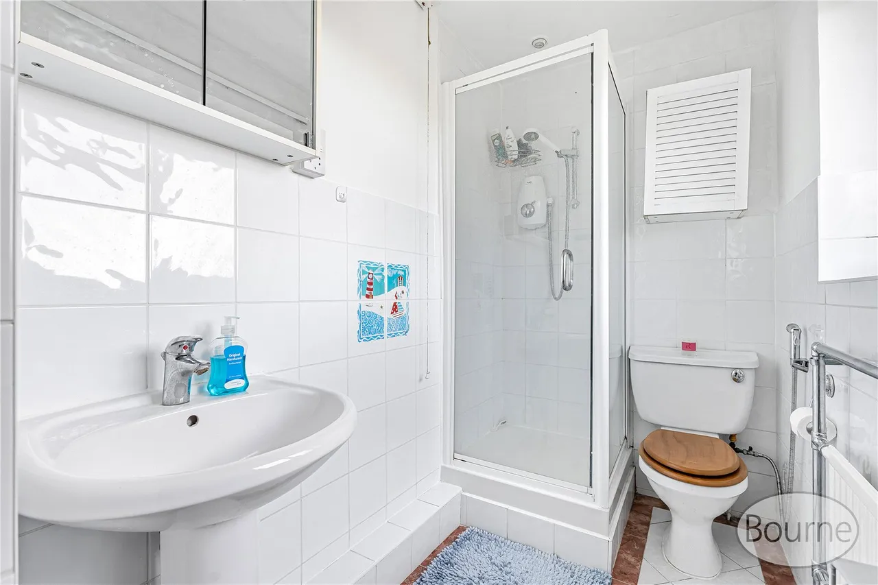 Swallow Rise, Knaphill, GU21, photo 12