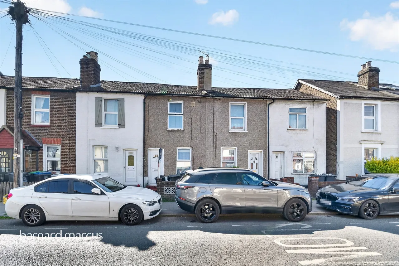 2 bed house for sale, Bensham Lane, Thornton Heath, CR7