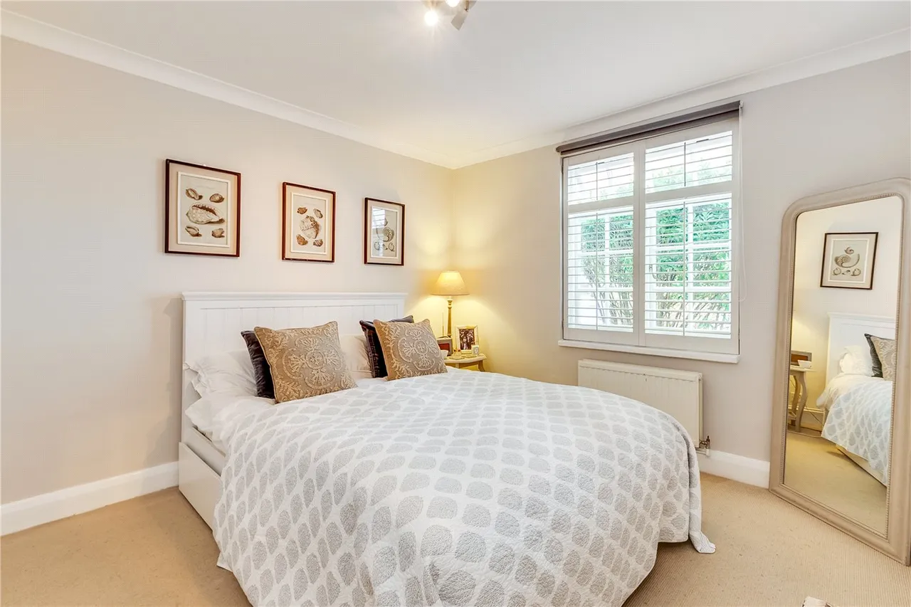 Lanfrey Place, London, W14, photo 2