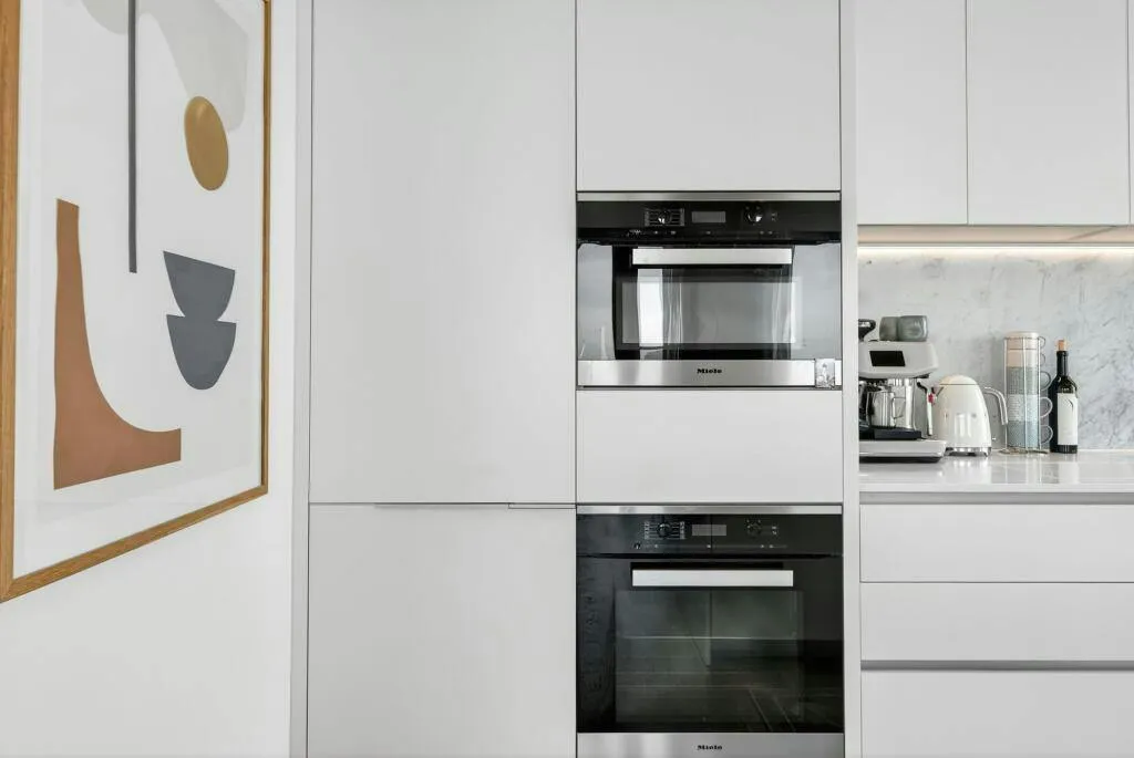 Southbank Tower, 55 Upper Ground, London, SE1, photo 5