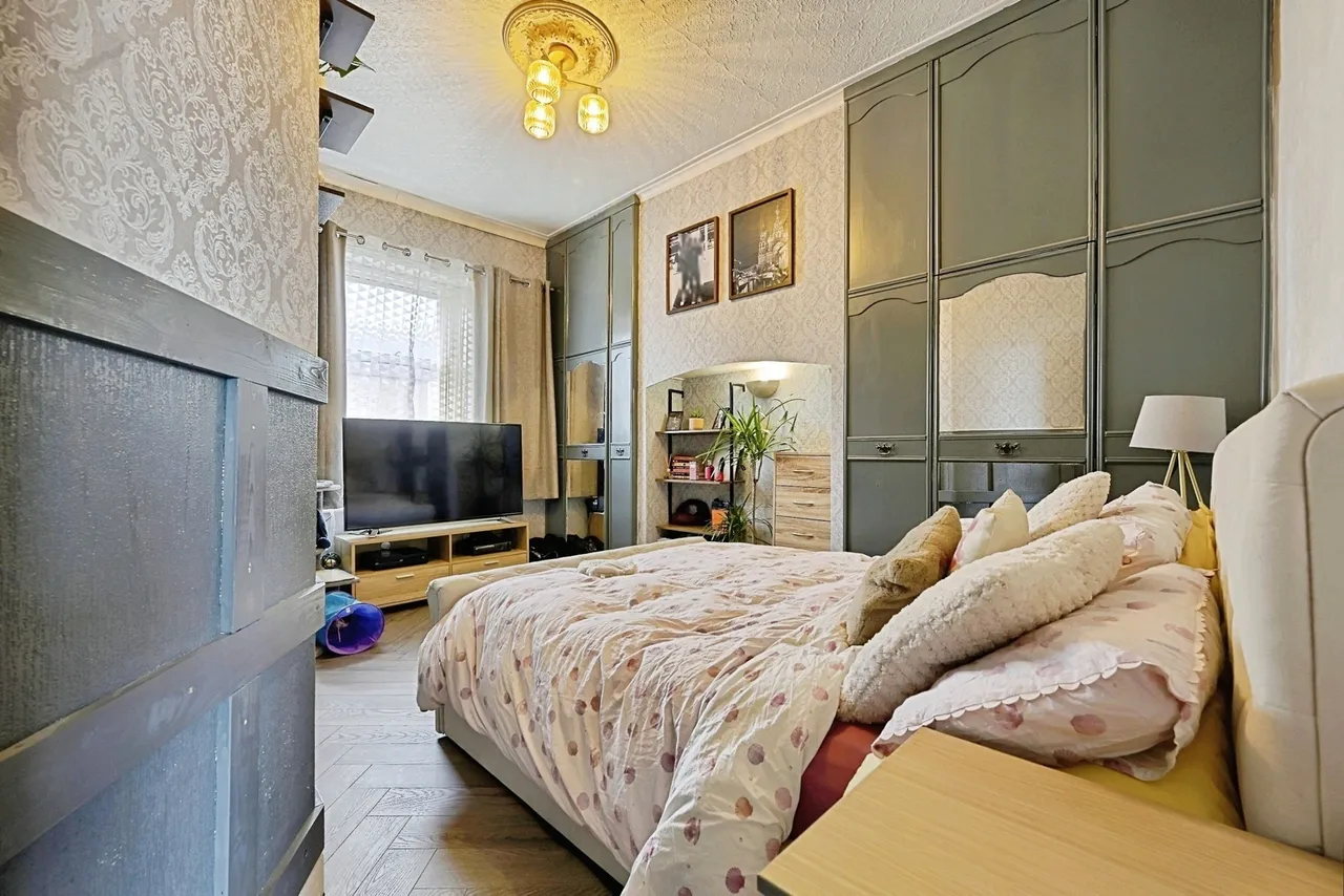 Leeds Road, Nelson, BB9, photo 11