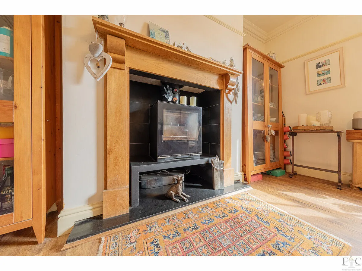 Main Street, Leicester, LE8, photo 7