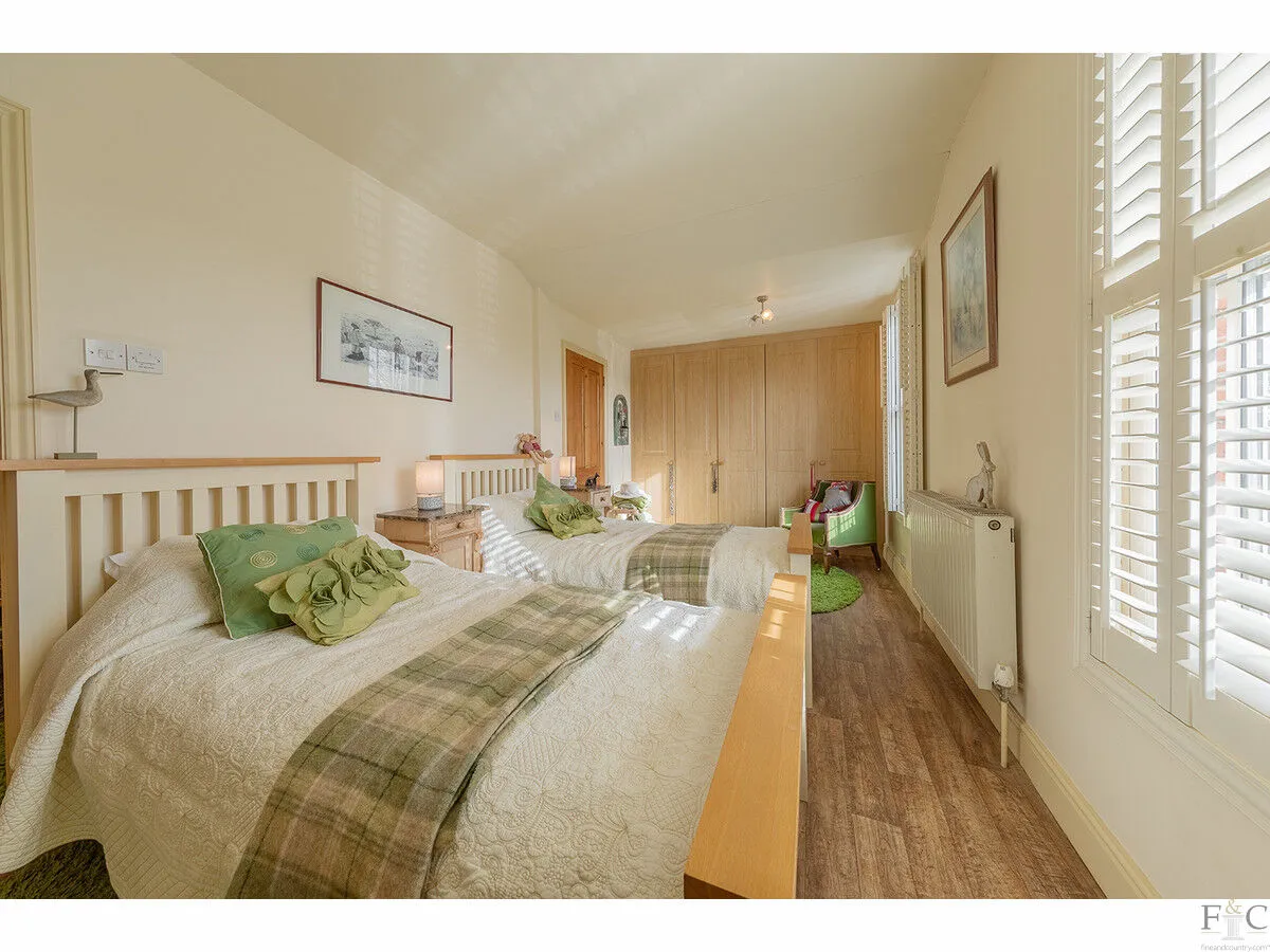 Main Street, Leicester, LE8, photo 17