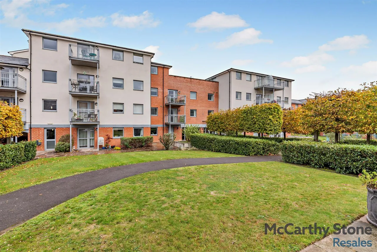 New Road, Basingstoke, RG21, photo 19