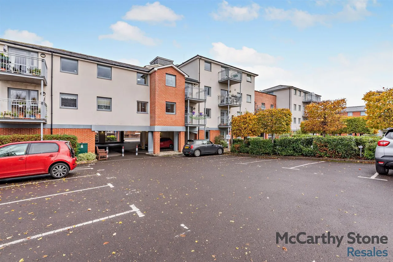 New Road, Basingstoke, RG21, photo 20