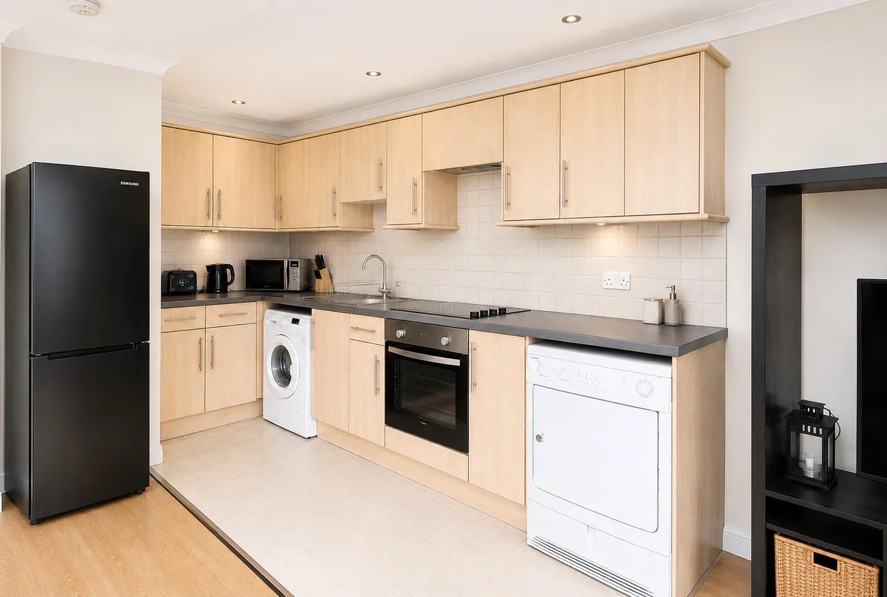 Winchester Road, Four Marks, GU34, photo 3