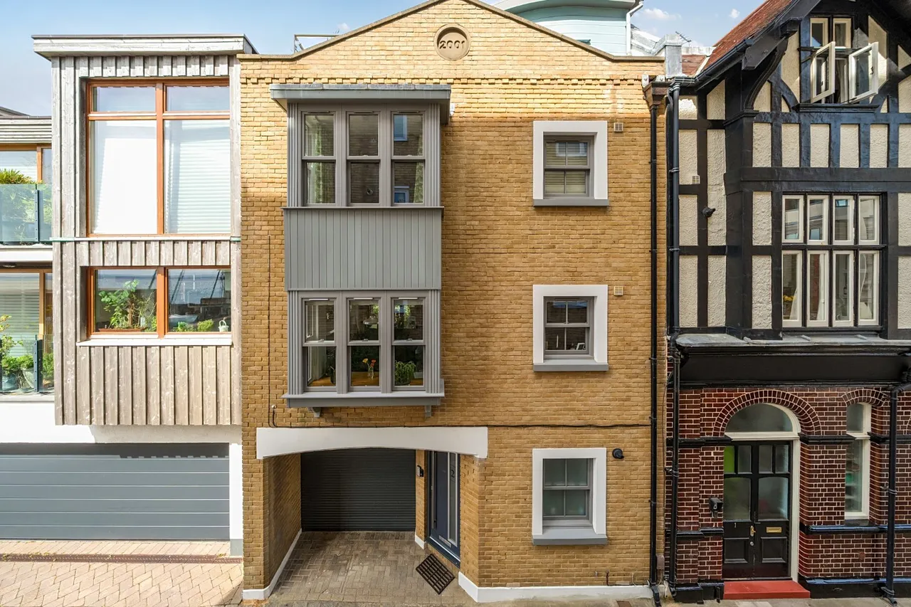 4 bed house for sale, West Street, Portsmouth, PO1