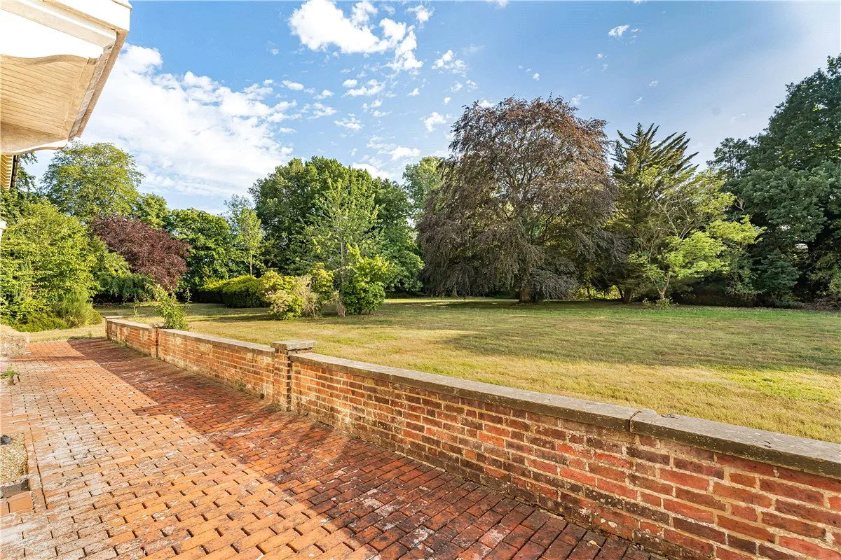 Frith Hill, South Heath, HP16, photo 25