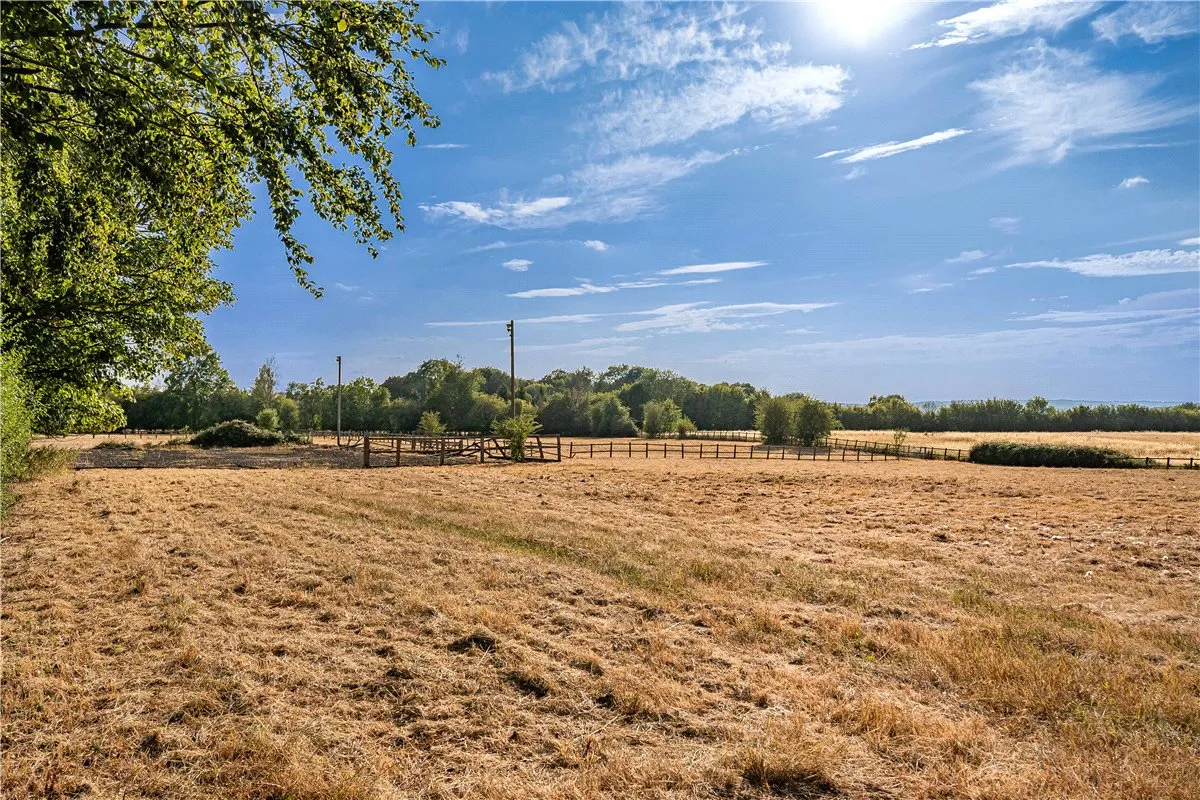 Frith Hill, South Heath, HP16, photo 48
