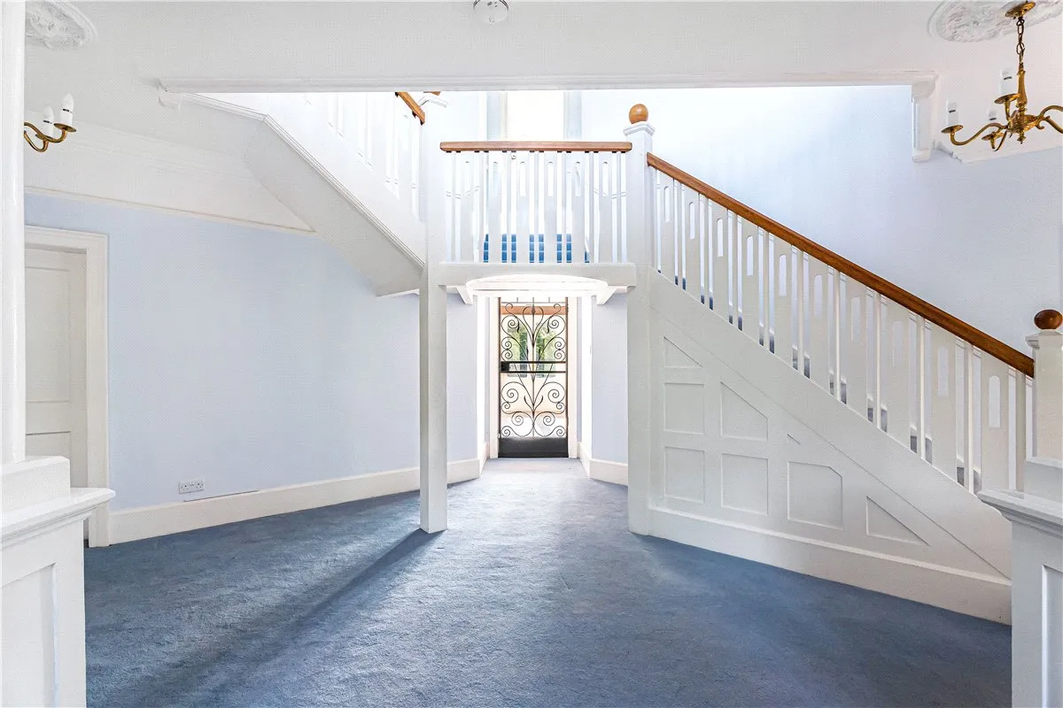 Frith Hill, South Heath, HP16, photo 12