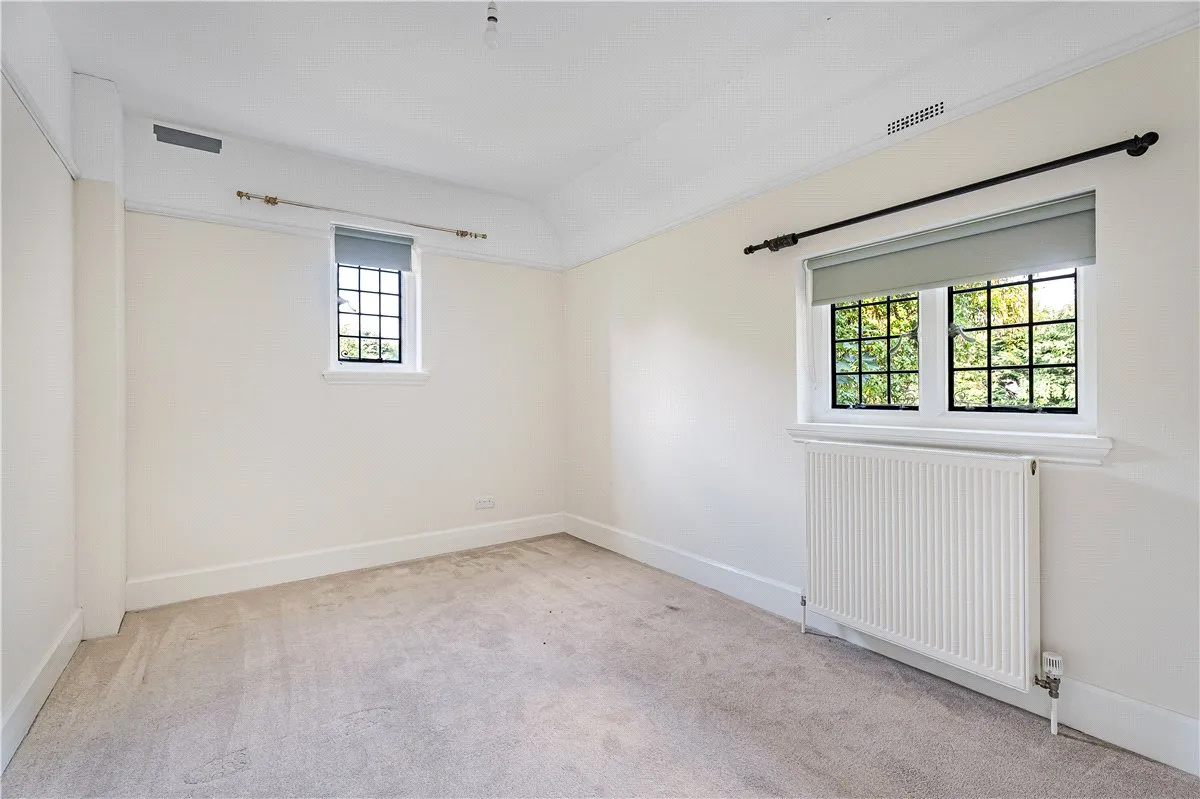Frith Hill, South Heath, HP16, photo 11