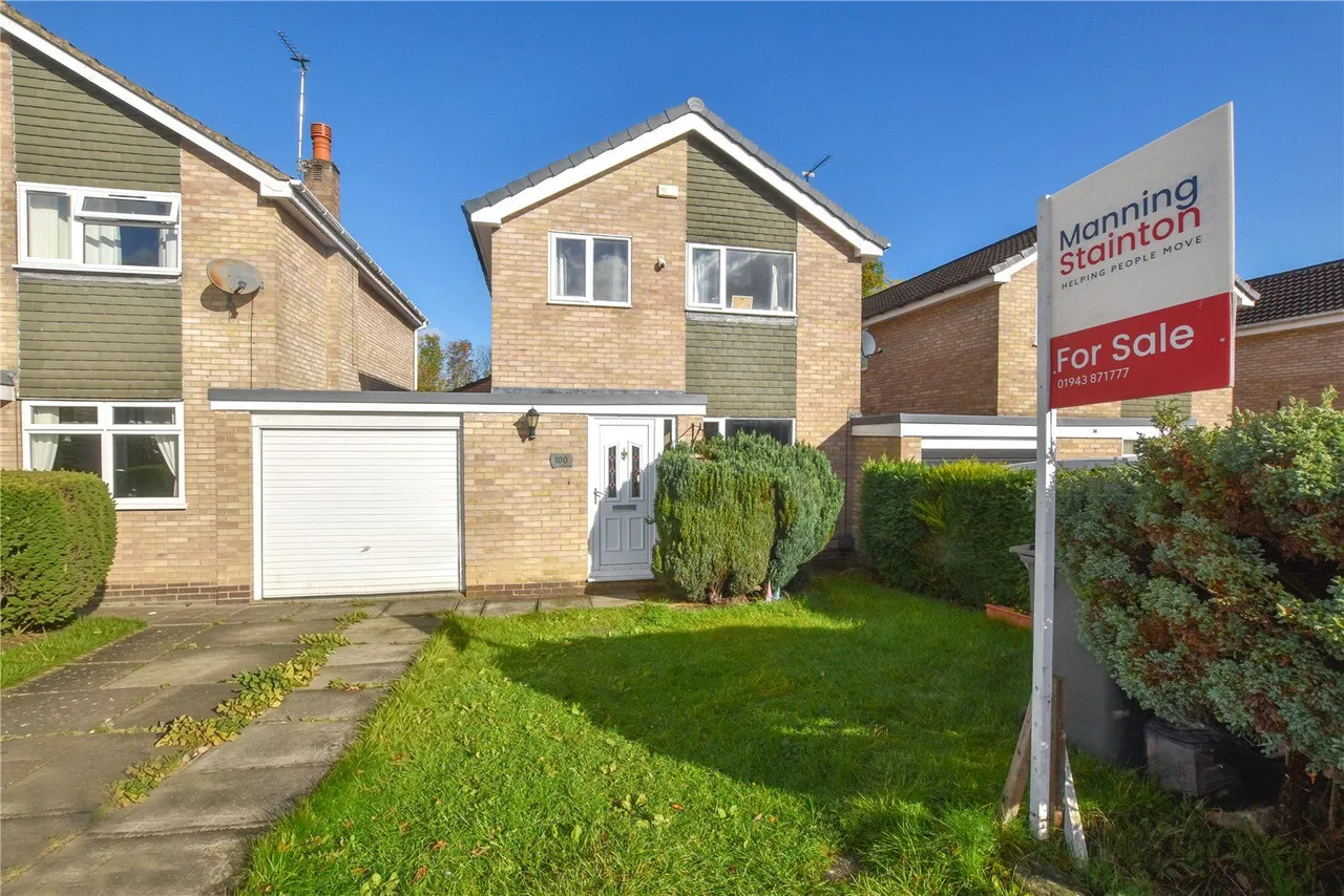 3 bed house for sale, Silverdale Avenue, Guiseley, LS20