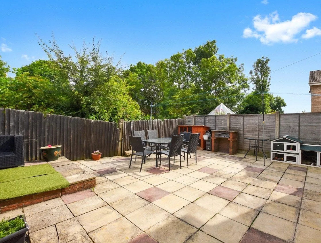 Silverdale Avenue, Guiseley, LS20, photo 8