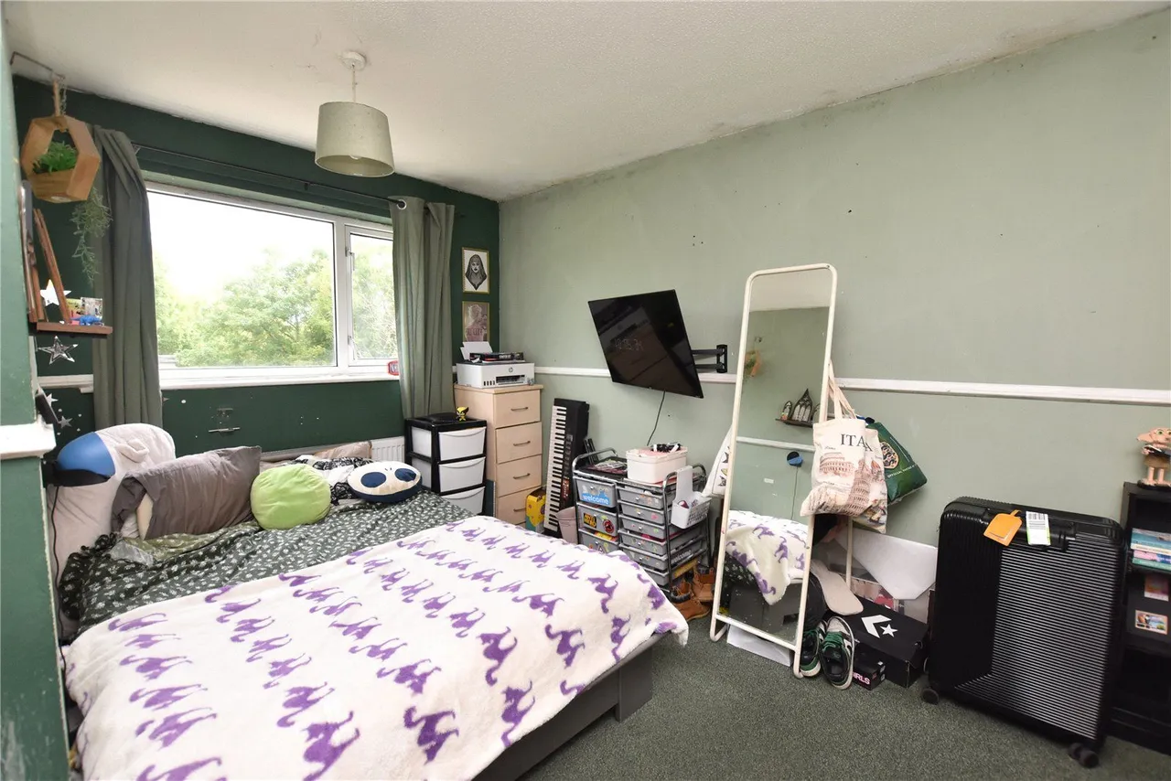 Silverdale Avenue, Guiseley, LS20, photo 6