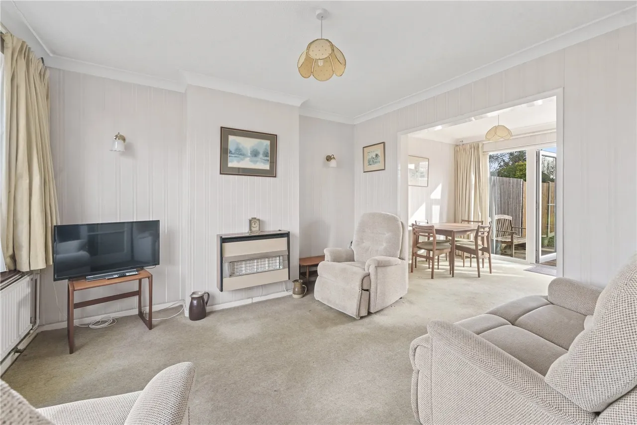 Bluefield Close, Hampton, TW12 3JH, photo 3