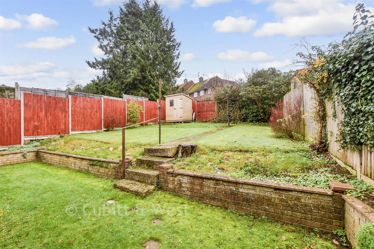 Nursery Hill, Shamley Green, GU5, photo 2