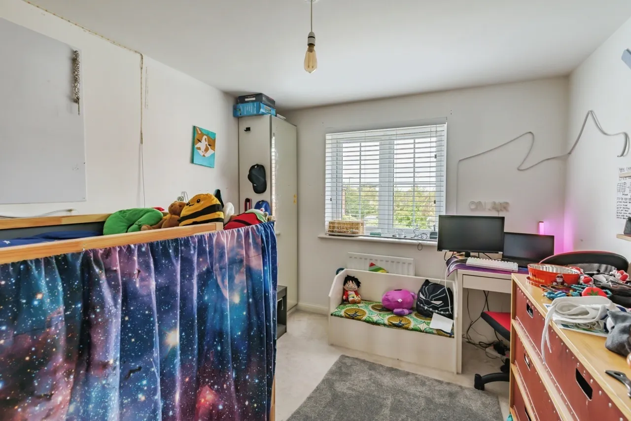 Charman Gardens, Ifield, RH11, photo 18