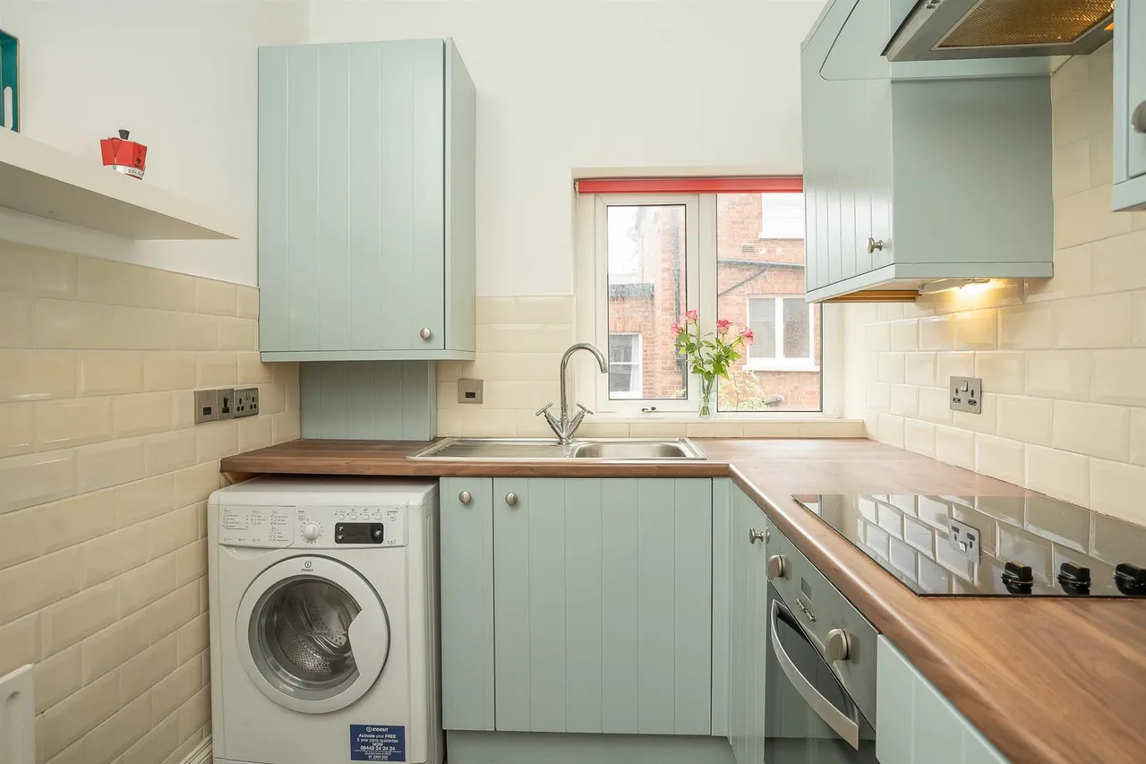 Derryvolgie Avenue, Belfast, BT9, photo 10