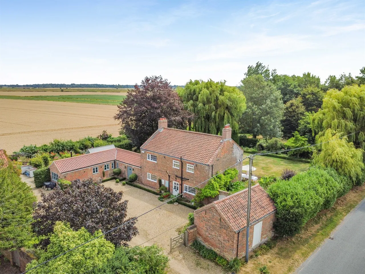 4 bed character property for sale — Fitton Road, Wiggenhall St. Germans, King's Lynn