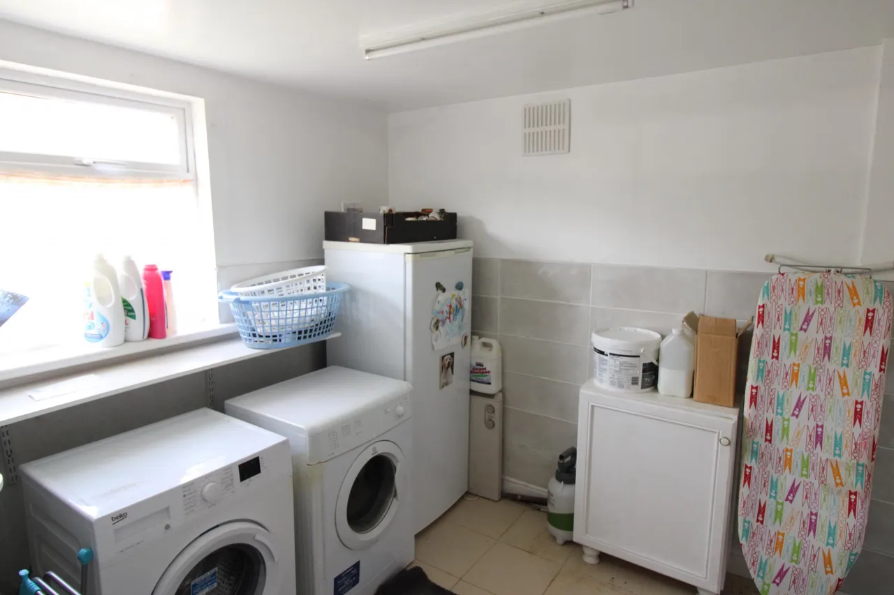 Manners Road, Balderton, NG24, photo 8