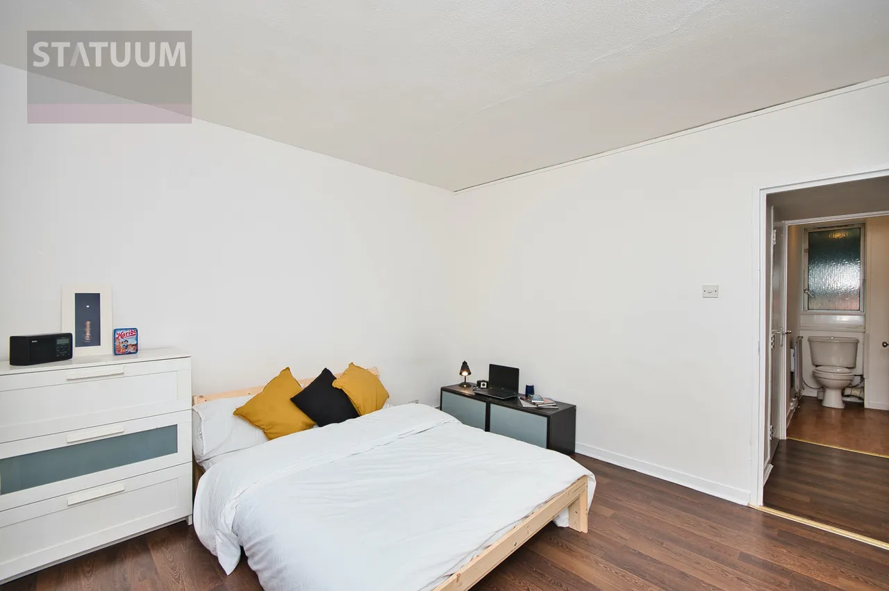 Stewart Street, Crossharbour, E14, photo 9
