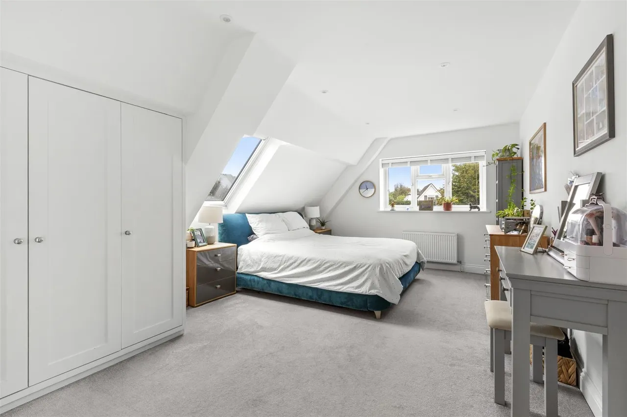 New Pond Road, Holmer Green, HP15, photo 6