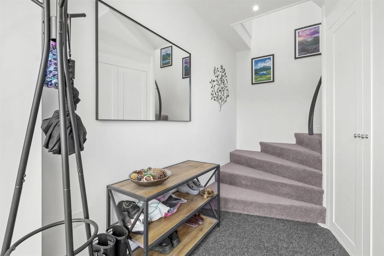 New Pond Road, Holmer Green, HP15, photo 14
