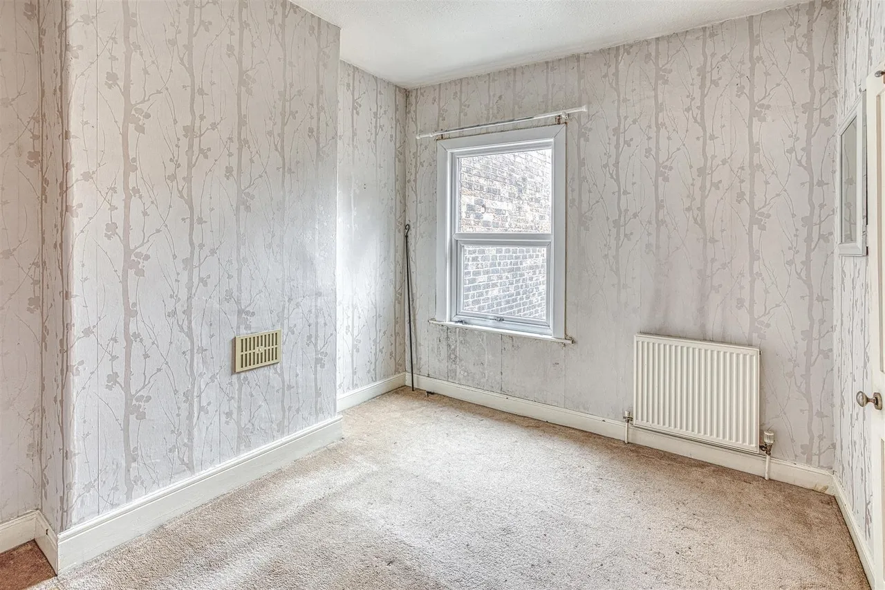 Woods Lane, Burton-On-Trent, photo 7