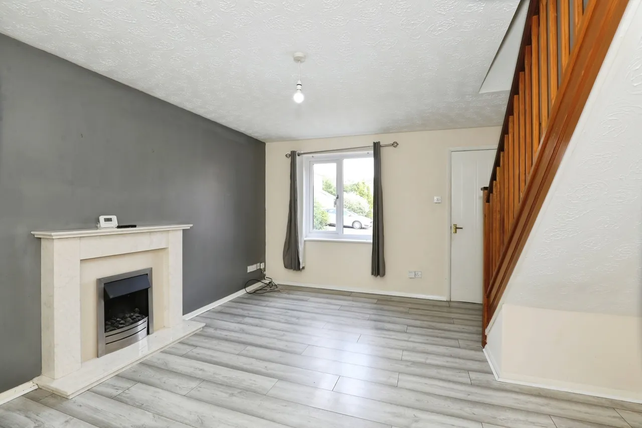 Hughes Drive, Crewe, Cheshire, CW2, photo 2