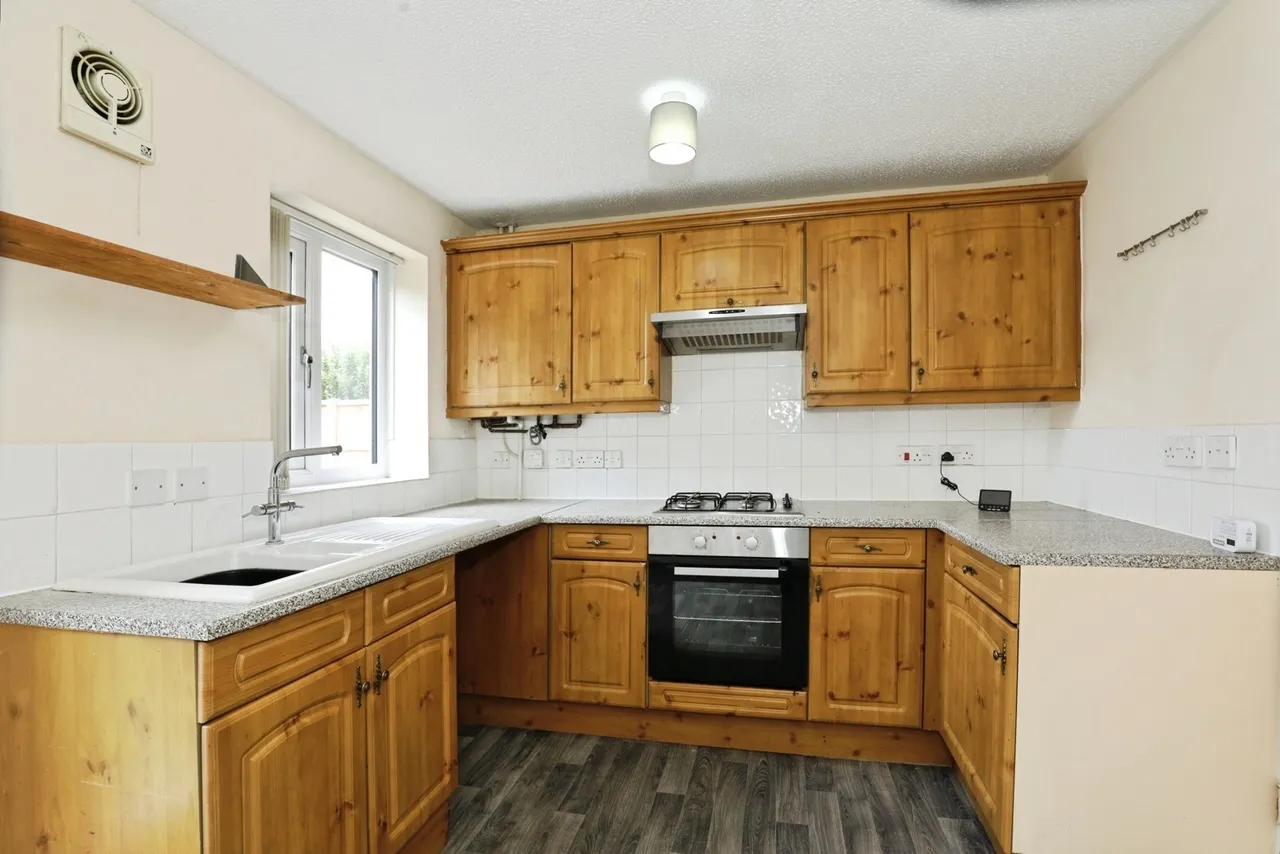 Hughes Drive, Crewe, Cheshire, CW2, photo 4